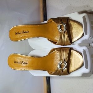 Michael Antonio Gold Sandals